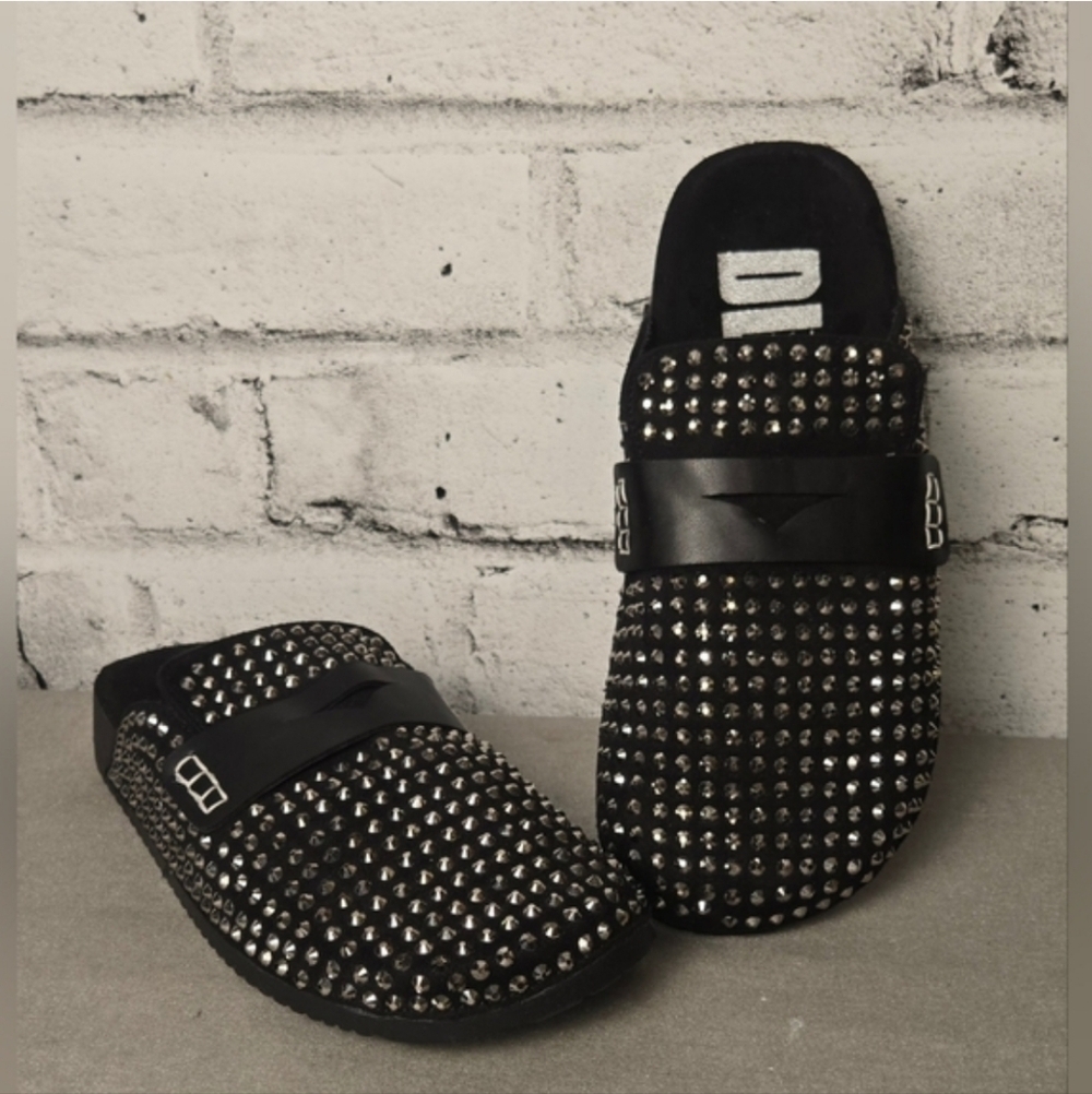 Dirty Laundry Studded Mule Slides Black Punk Edgy Slip On Shoes EU 37